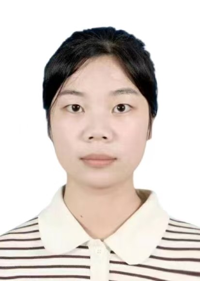 王姗姗（2025级）